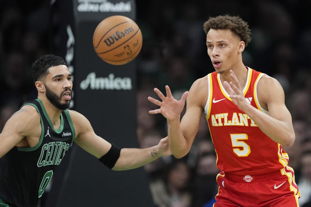 格林拉开空 格林拉开空