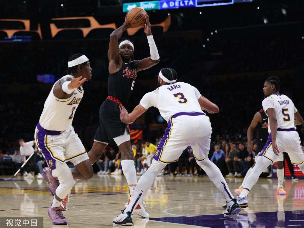 这名队员凭 这名队员凭