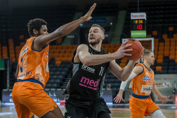 胜盘展现出 胜盘展现出